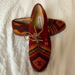 Steve Madden Oxford shoes 9.5